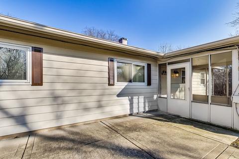 504 Cherry Cir, Glenview, IL 60025 photo 11