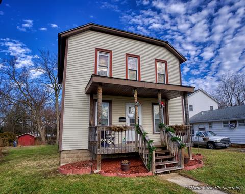 206 E James St, Dwight, IL 60420 photo 3