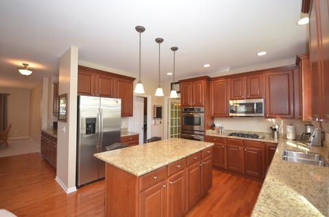 26425 Rustling Birch Way, Plainfield, IL 60585 photo 5