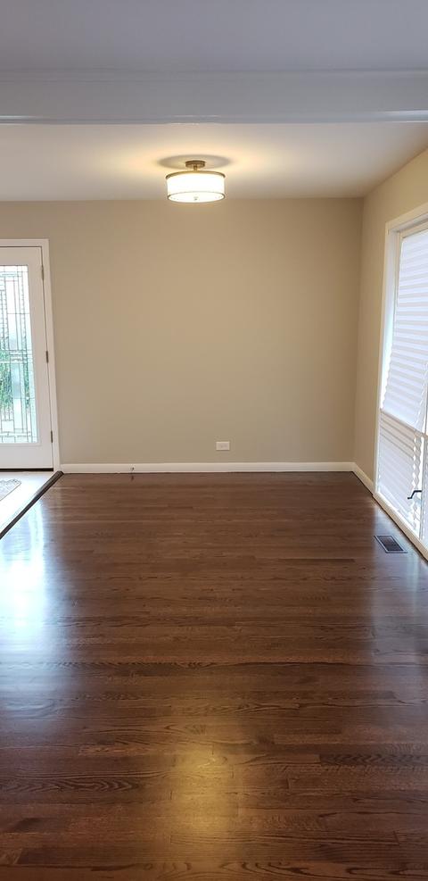 542 S 7th St, West Dundee, IL 60118 photo 5