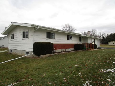 24010 Ken Rd, Harvard, IL 60033 photo 1