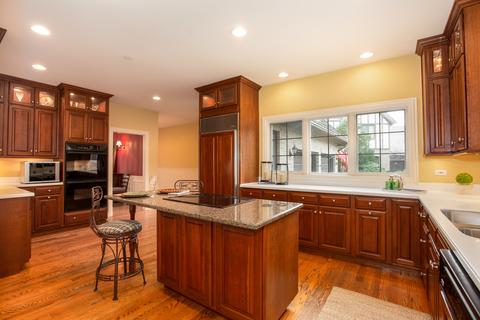 505 Kenmare Dr, Burr Ridge, IL 60527 photo 5