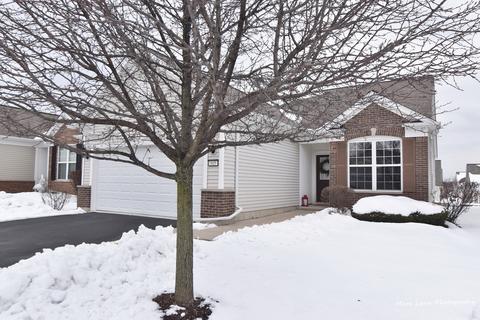 845 Cascade Falls Dr, Elgin, IL 60124 photo 2
