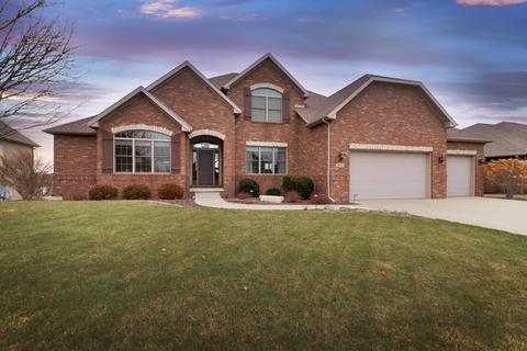 3664 Yellowstone Dr, Normal, IL 61761 photo 1