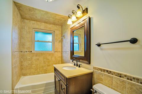 7125 Dover St, Bridgeview, IL 60455 photo 9