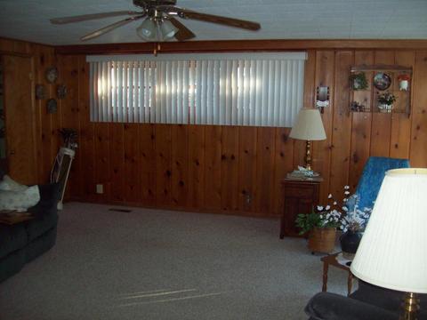 306 Red Oak Rd, Walnut, IL 61376 photo 4
