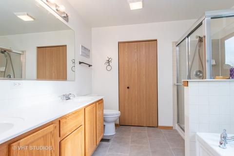 2013 Caton Ridge Dr, Plainfield, IL 60586 photo 8