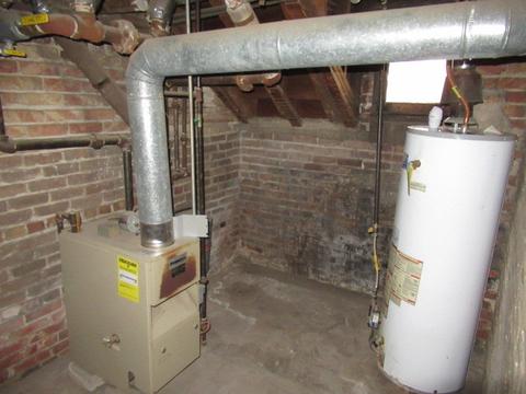 607 E Pells St, Paxton, IL 60957 photo 37