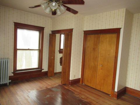 607 E Pells St, Paxton, IL 60957 photo 22