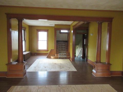 607 E Pells St, Paxton, IL 60957 photo 6