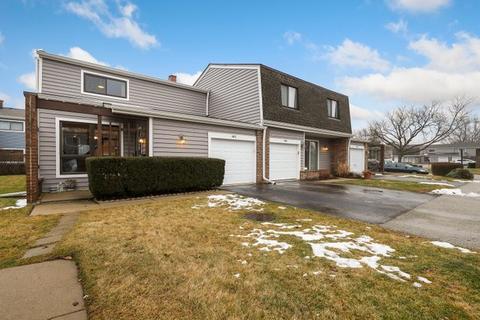 461 Beech Dr, Wheeling, IL 60090 photo 2