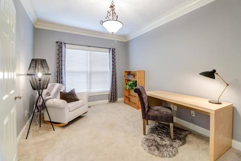 2007 Wiggins St, Champaign, IL 61822 photo 7