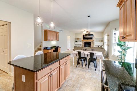 2007 Wiggins St, Champaign, IL 61822 photo 12