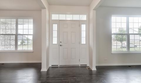13001 Peppertree Dr, Plainfield, IL 60585 photo 3