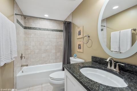 17 Hawkins Cir, Wheaton, IL 60189 photo 32