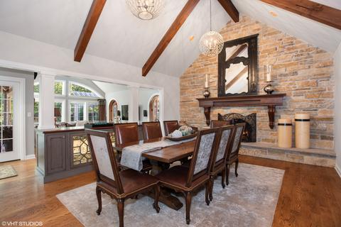 17 Hawkins Cir, Wheaton, IL 60189 photo 10