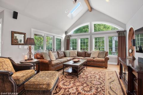 17 Hawkins Cir, Wheaton, IL 60189 photo 14