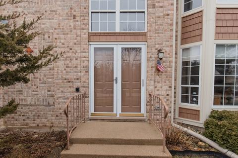 625 Old Oak Cir, Algonquin, IL 60102 photo 4