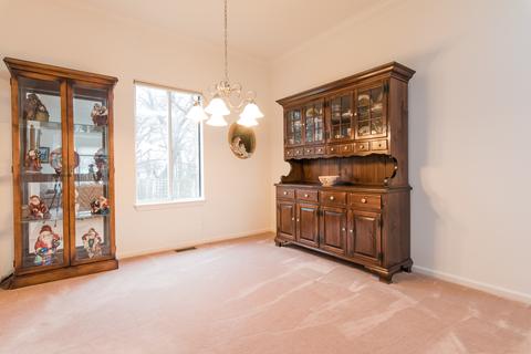 625 Old Oak Cir, Algonquin, IL 60102 photo 10