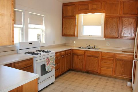 423 E Pells St, Paxton, IL 60957 photo 19