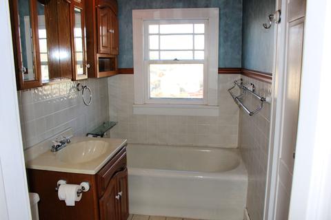 423 E Pells St, Paxton, IL 60957 photo 17
