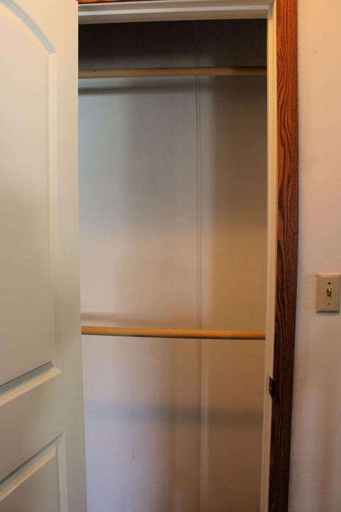 423 E Pells St, Paxton, IL 60957 photo 7
