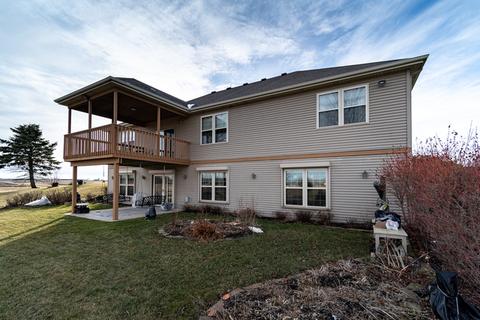 1114 Johnson Rd, Lee, IL 60530 photo 4