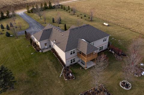 1114 Johnson Rd, Lee, IL 60530 photo 6