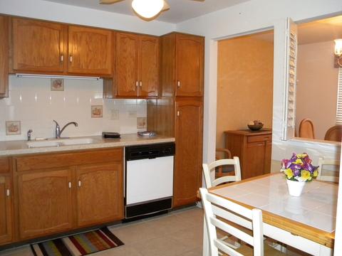 1602 Stratford Ct #D-1, Wheeling, IL 60090 photo 3