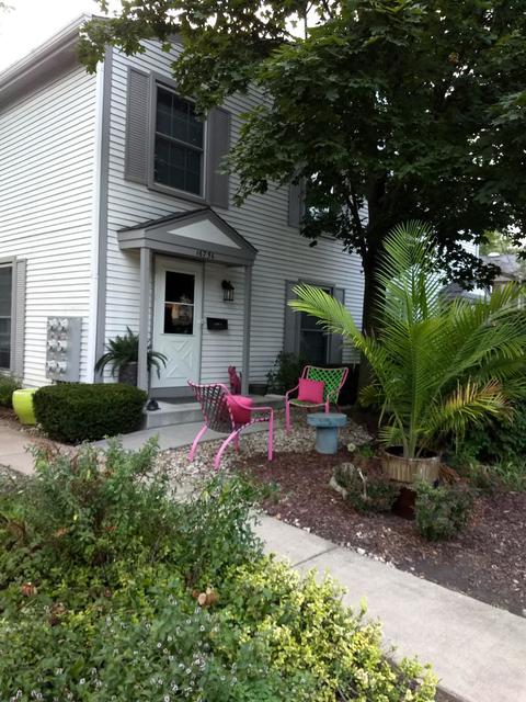 1675 Valley Forge Ct #E, Wheaton, IL 60189 photo 2