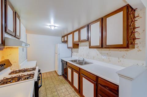 11 Kensington Loop, Elgin, IL 60123 photo 13