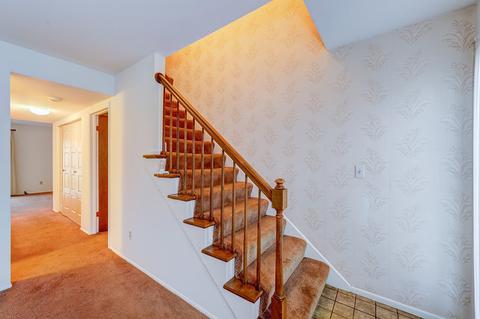 11 Kensington Loop, Elgin, IL 60123 photo 8