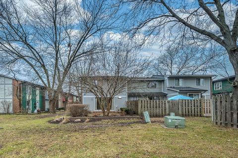 11 Kensington Loop, Elgin, IL 60123 photo 4