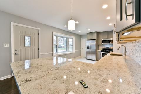 317 S Wille Ave, Wheeling, IL 60090 photo 5