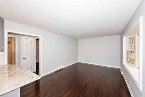 317 S Wille Ave, Wheeling, IL 60090 photo 11