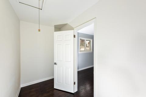 317 S Wille Ave, Wheeling, IL 60090 photo 19