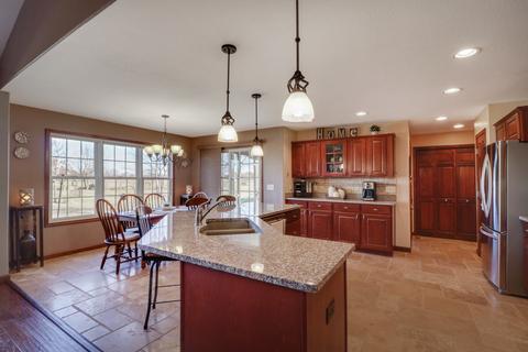 306 Marsh Hawk Dr, Le Roy, IL 61752 photo 9