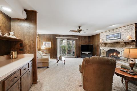 5531 Maple Ln, Midlothian, IL 60445 photo 4