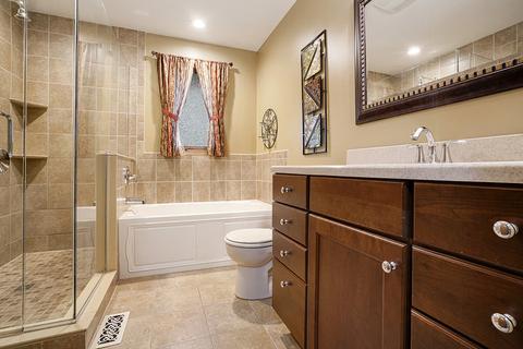 5531 Maple Ln, Midlothian, IL 60445 photo 5