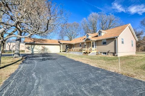 1690 E Us Hwy 36, Camargo, IL 61919 photo 1