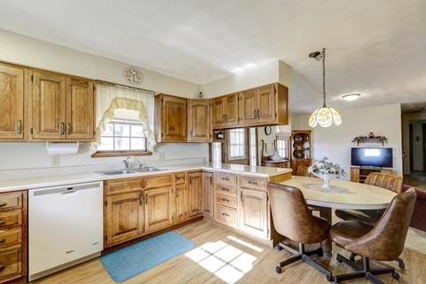 1690 E Us Hwy 36, Camargo, IL 61919 photo 9