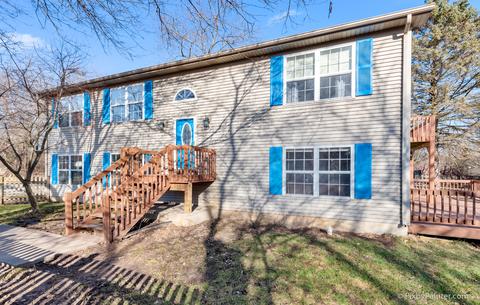 1379 Cary Rd, Algonquin, IL 60102 photo 1
