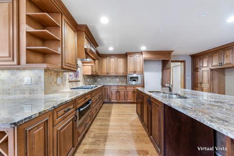 1607 Cavalier Ct, Wheaton, IL 60189 photo 18