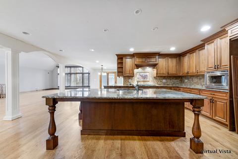 1607 Cavalier Ct, Wheaton, IL 60189 photo 20