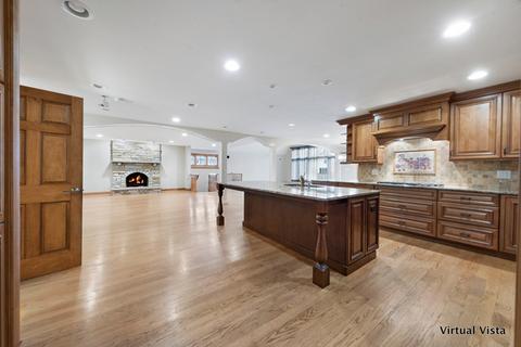 1607 Cavalier Ct, Wheaton, IL 60189 photo 16