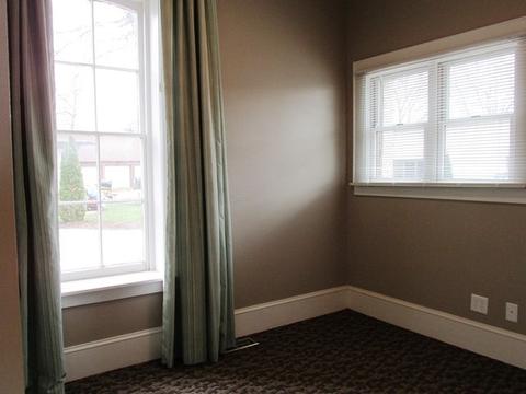 401 E 2nd St, Sterling, IL 61081 photo 6