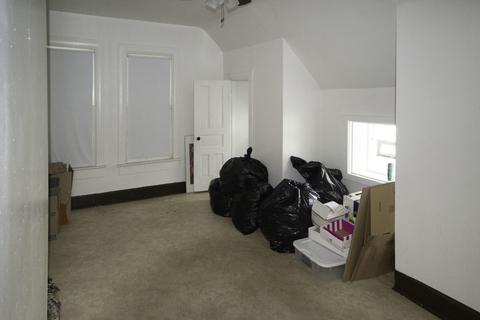 724 E 87th Pl, Chicago, IL 60619 photo 9