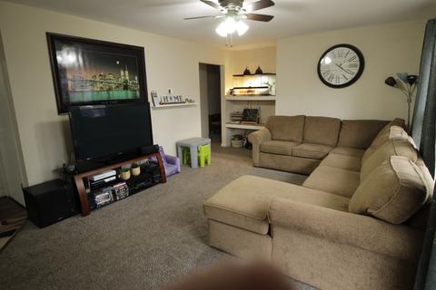 1660 Gary Ave, Aurora, IL 60505 photo 14