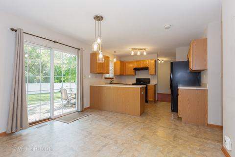 310 S Constitution Dr, Aurora, IL 60506 photo 4
