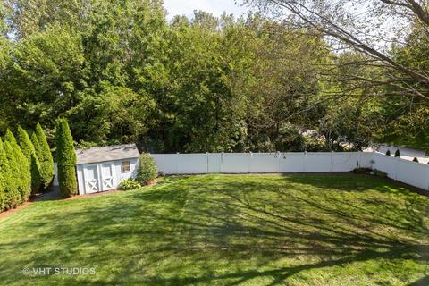 310 S Constitution Dr, Aurora, IL 60506 photo 20
